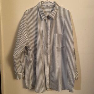 Cotton On Men's Light Blue and White Striped Shirt